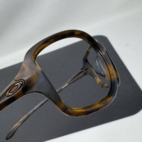 OAKLEY Sunglasses Matte Brown Tortoise Frame Only No Lenses OO9301-0961 62-14